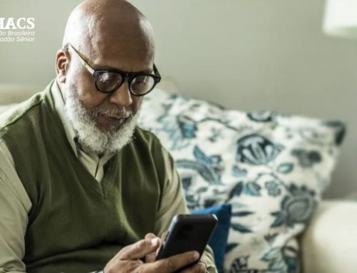 Mensagens de WhatsApp Ajudam pessoas idosas Atendidos pelo SUS a Sair da Depressão